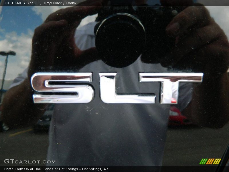 Onyx Black / Ebony 2011 GMC Yukon SLT