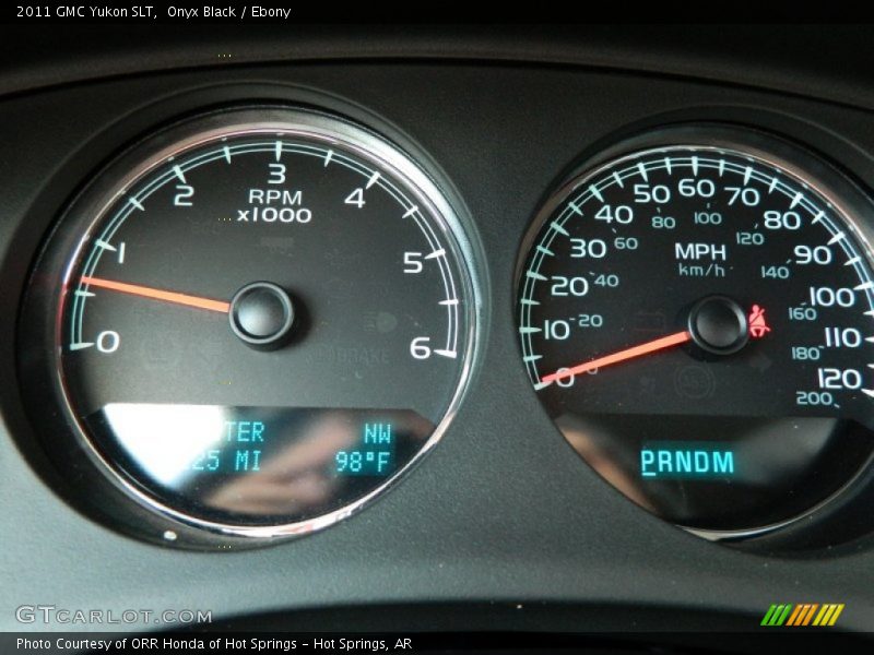 Onyx Black / Ebony 2011 GMC Yukon SLT