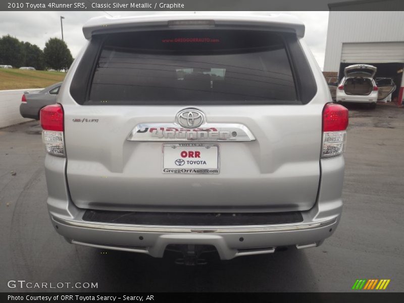 Classic Silver Metallic / Graphite 2010 Toyota 4Runner SR5