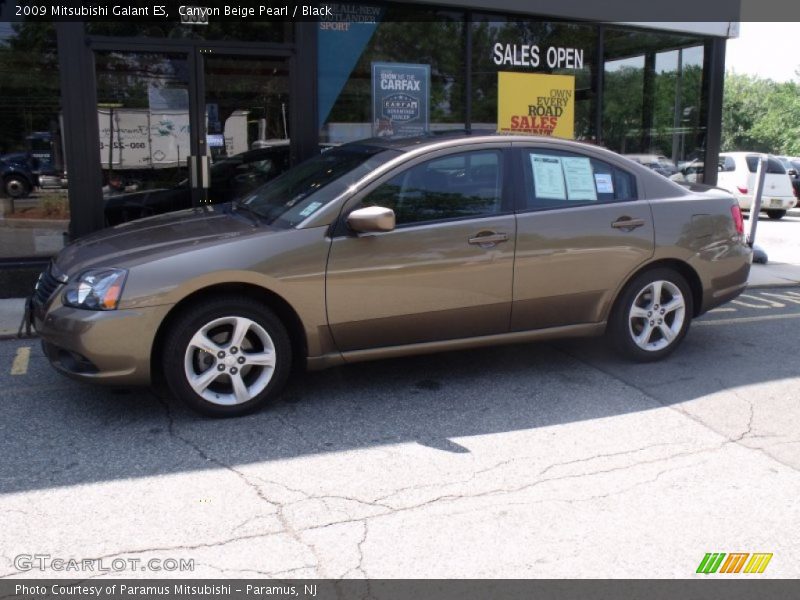 Canyon Beige Pearl / Black 2009 Mitsubishi Galant ES