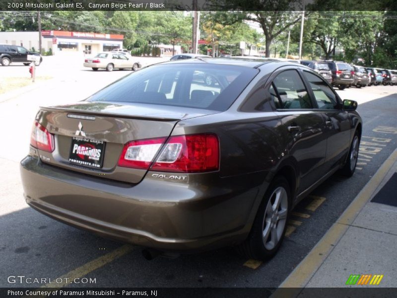 Canyon Beige Pearl / Black 2009 Mitsubishi Galant ES