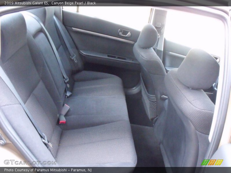 Canyon Beige Pearl / Black 2009 Mitsubishi Galant ES