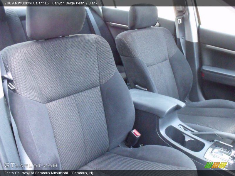 Canyon Beige Pearl / Black 2009 Mitsubishi Galant ES