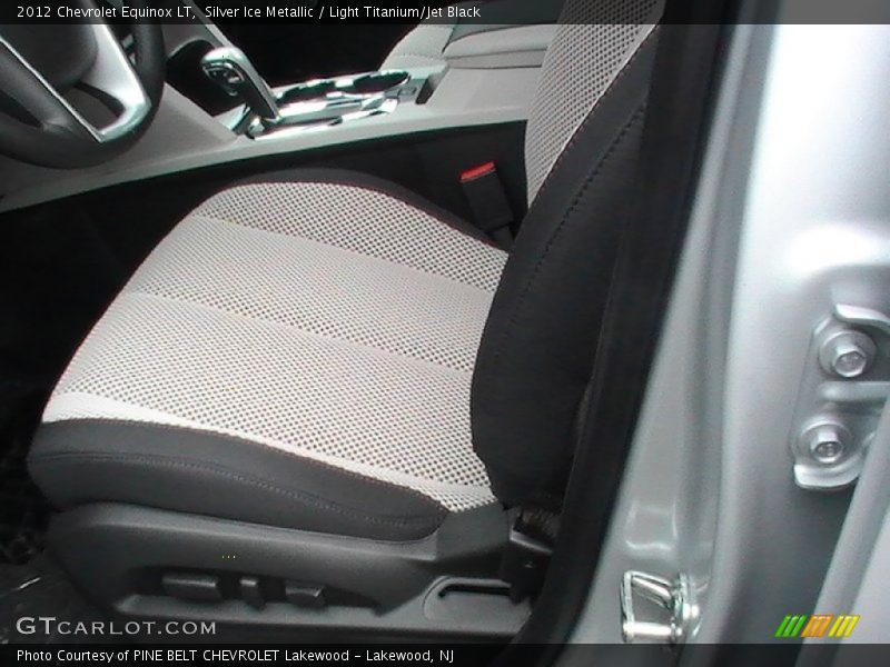 Silver Ice Metallic / Light Titanium/Jet Black 2012 Chevrolet Equinox LT