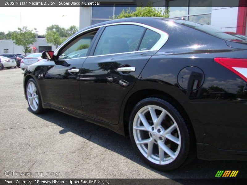 Super Black / Charcoal 2009 Nissan Maxima 3.5 SV