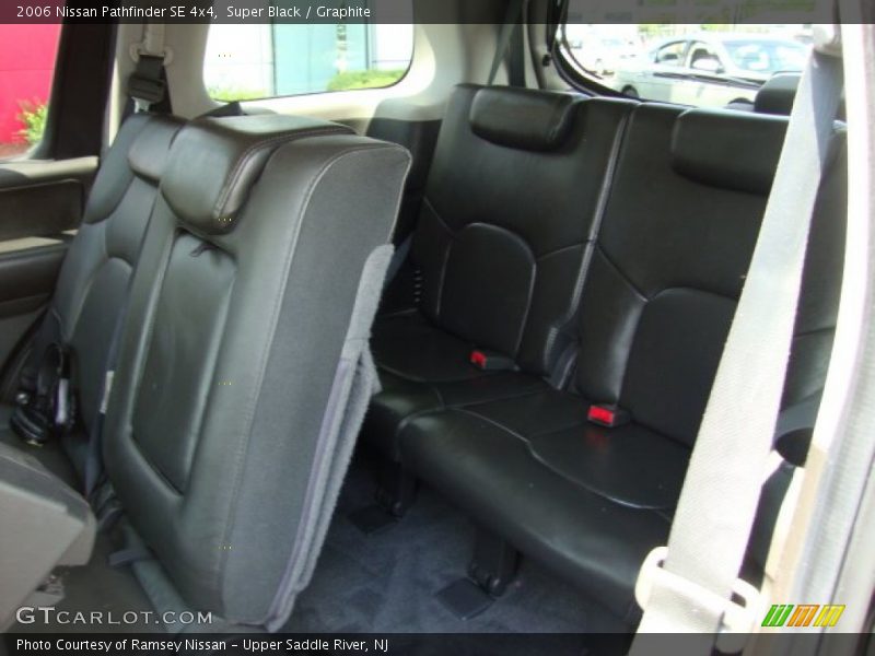 Super Black / Graphite 2006 Nissan Pathfinder SE 4x4