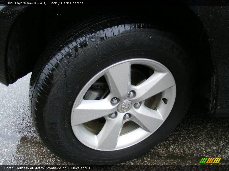 Black / Dark Charcoal 2005 Toyota RAV4 4WD