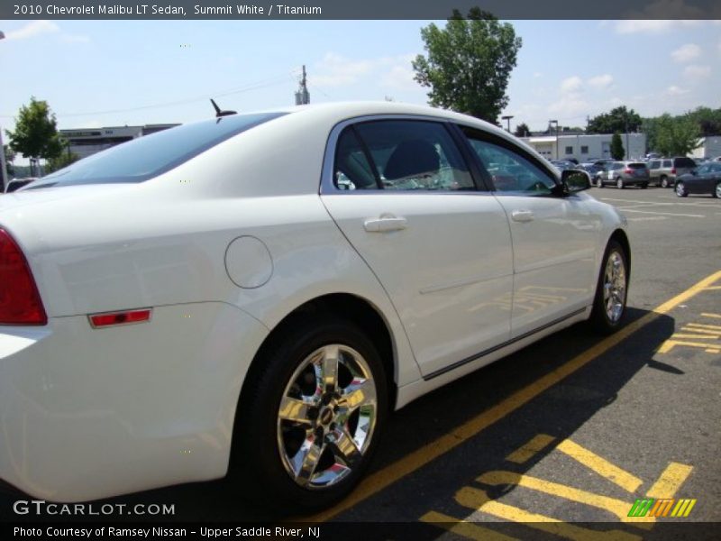 Summit White / Titanium 2010 Chevrolet Malibu LT Sedan