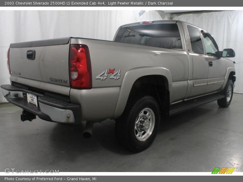 Light Pewter Metallic / Dark Charcoal 2003 Chevrolet Silverado 2500HD LS Extended Cab 4x4