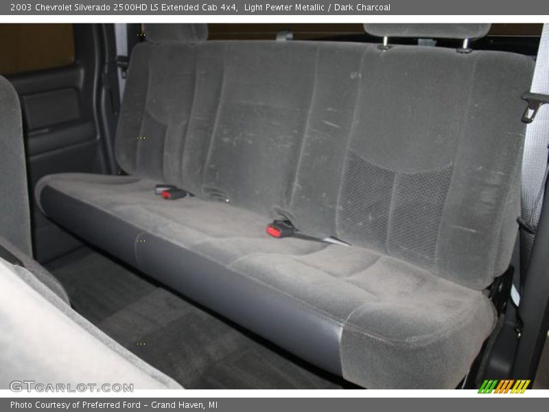 Light Pewter Metallic / Dark Charcoal 2003 Chevrolet Silverado 2500HD LS Extended Cab 4x4