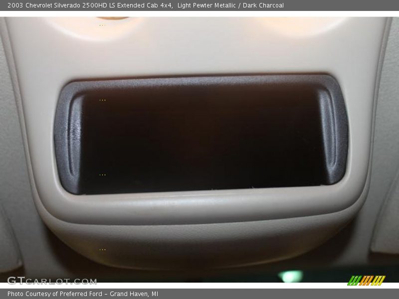 Light Pewter Metallic / Dark Charcoal 2003 Chevrolet Silverado 2500HD LS Extended Cab 4x4