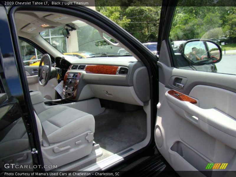 Black / Light Titanium 2009 Chevrolet Tahoe LT