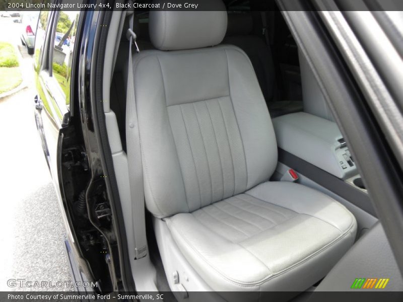 Black Clearcoat / Dove Grey 2004 Lincoln Navigator Luxury 4x4
