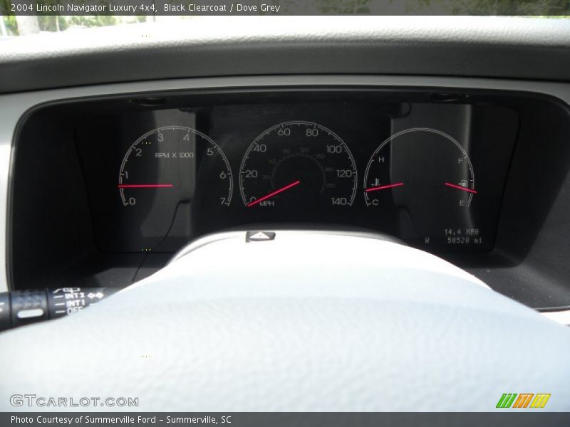 Black Clearcoat / Dove Grey 2004 Lincoln Navigator Luxury 4x4