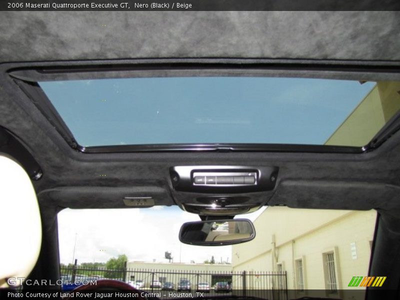 Sunroof of 2006 Quattroporte Executive GT