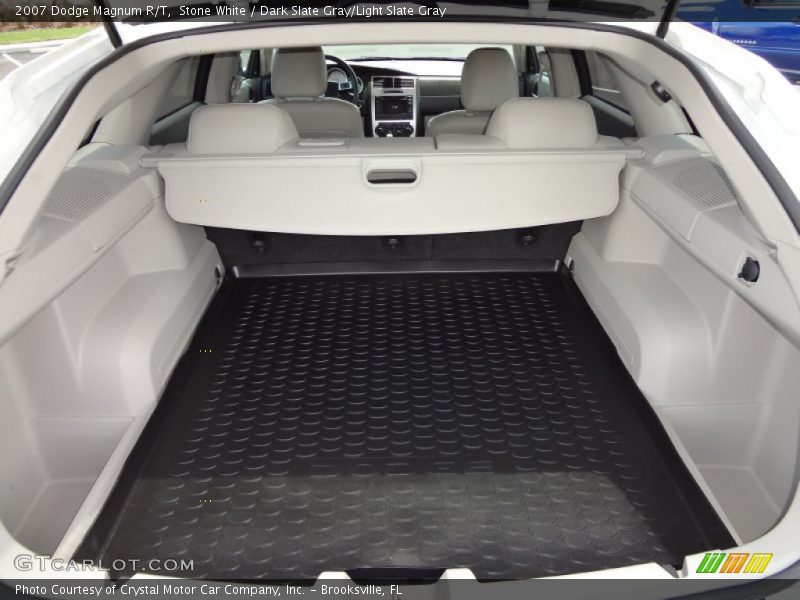  2007 Magnum R/T Trunk