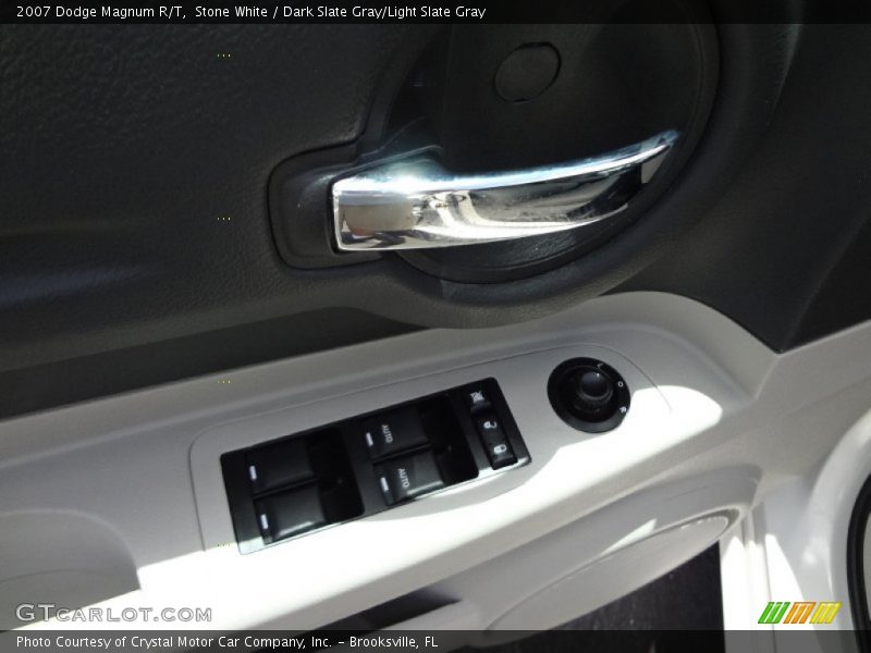 Stone White / Dark Slate Gray/Light Slate Gray 2007 Dodge Magnum R/T