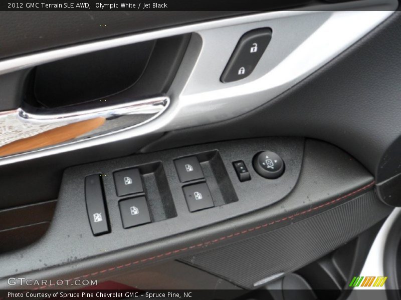 Olympic White / Jet Black 2012 GMC Terrain SLE AWD