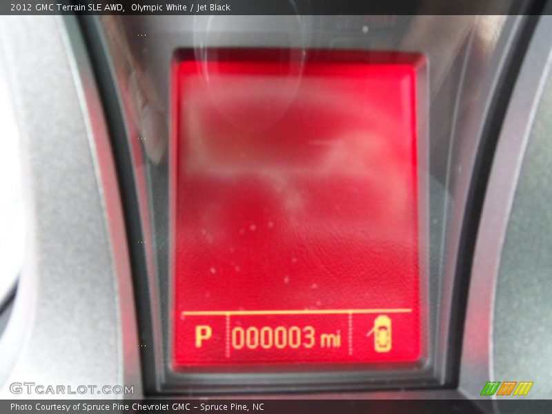 Olympic White / Jet Black 2012 GMC Terrain SLE AWD