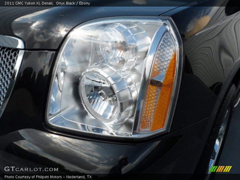 Onyx Black / Ebony 2011 GMC Yukon XL Denali