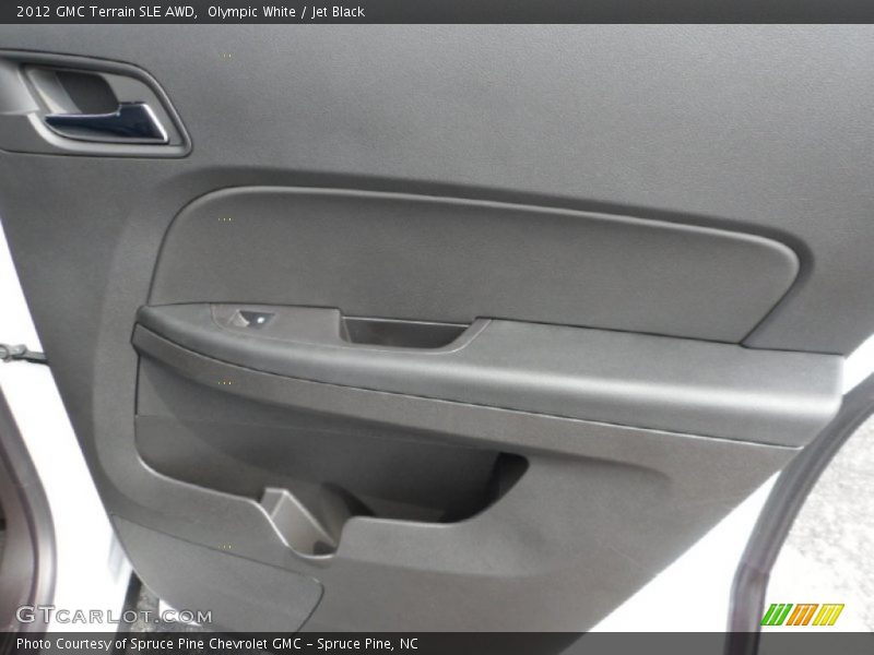 Olympic White / Jet Black 2012 GMC Terrain SLE AWD