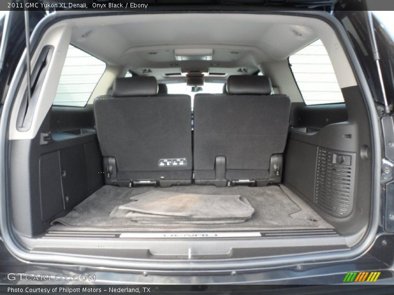 Onyx Black / Ebony 2011 GMC Yukon XL Denali