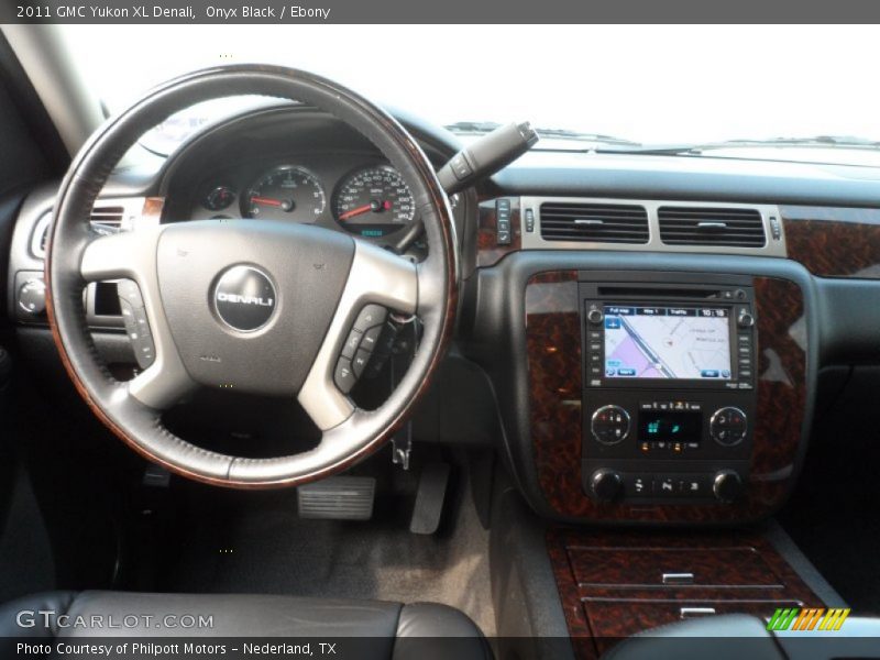 Onyx Black / Ebony 2011 GMC Yukon XL Denali
