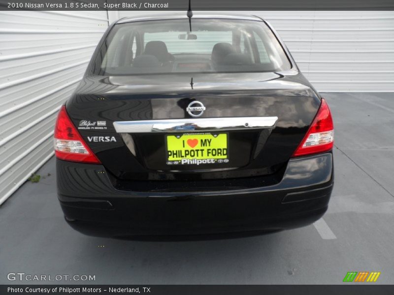 Super Black / Charcoal 2010 Nissan Versa 1.8 S Sedan