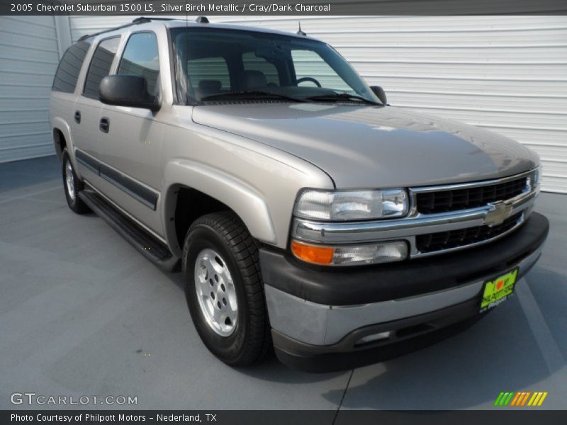 Silver Birch Metallic / Gray/Dark Charcoal 2005 Chevrolet Suburban 1500 LS