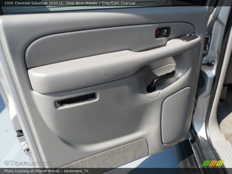 Silver Birch Metallic / Gray/Dark Charcoal 2005 Chevrolet Suburban 1500 LS