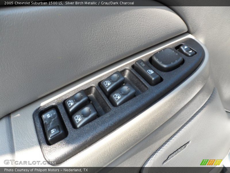 Silver Birch Metallic / Gray/Dark Charcoal 2005 Chevrolet Suburban 1500 LS