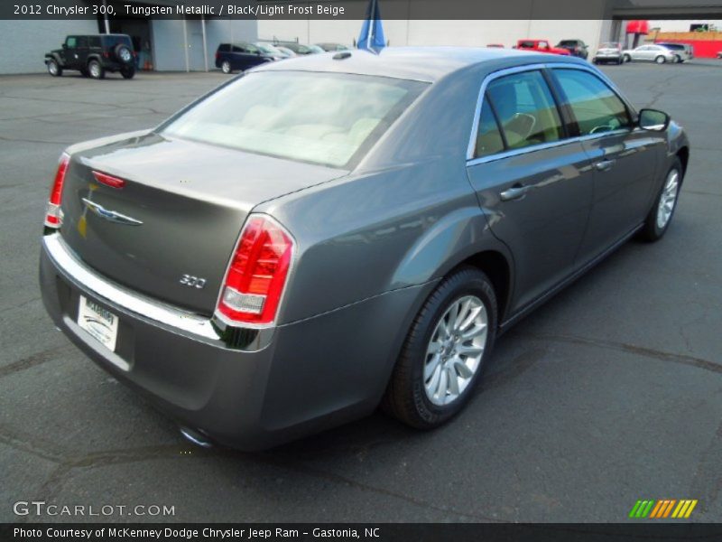 Tungsten Metallic / Black/Light Frost Beige 2012 Chrysler 300