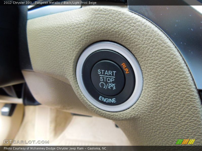 Tungsten Metallic / Black/Light Frost Beige 2012 Chrysler 300