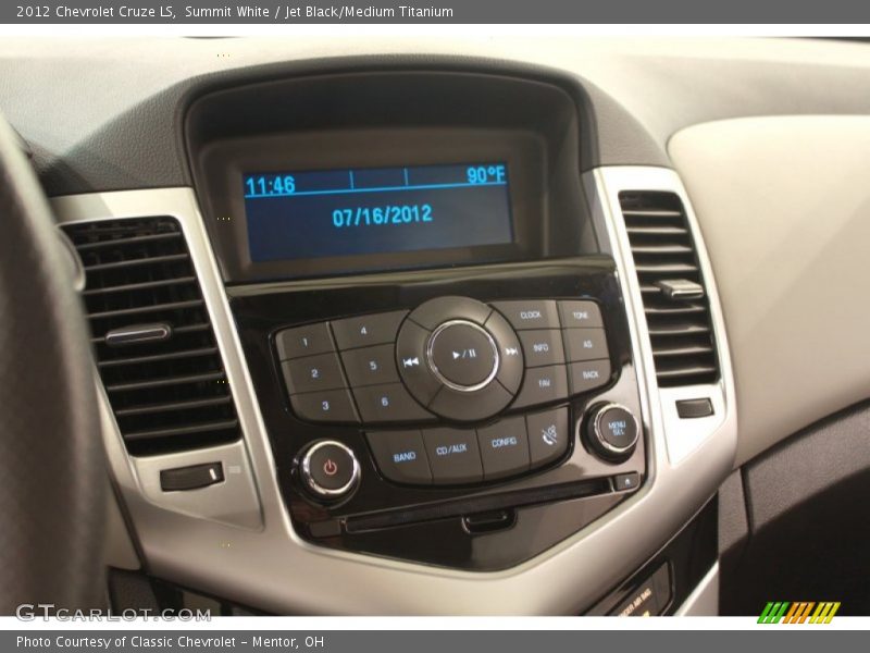 Summit White / Jet Black/Medium Titanium 2012 Chevrolet Cruze LS
