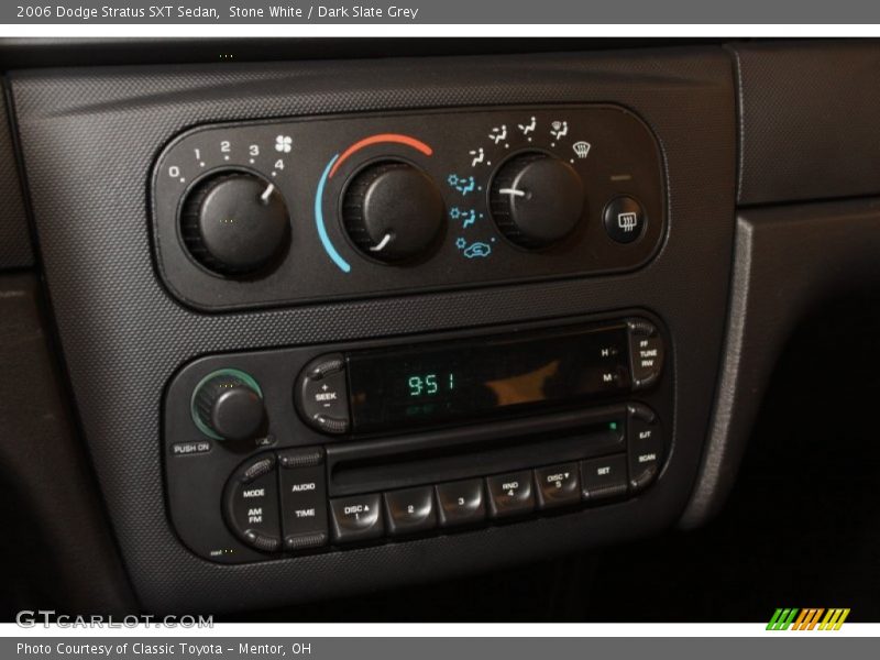 Stone White / Dark Slate Grey 2006 Dodge Stratus SXT Sedan