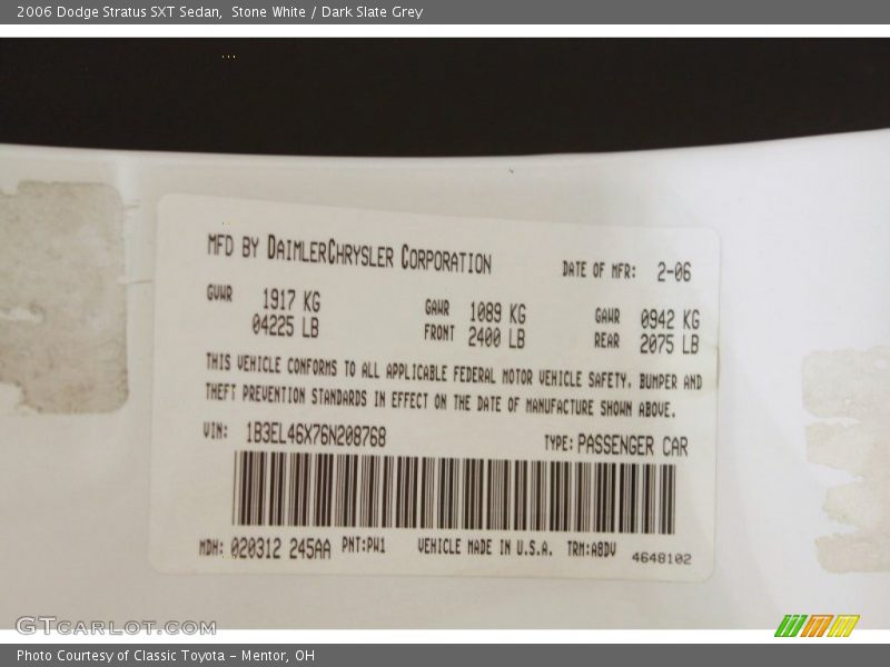 Stone White / Dark Slate Grey 2006 Dodge Stratus SXT Sedan