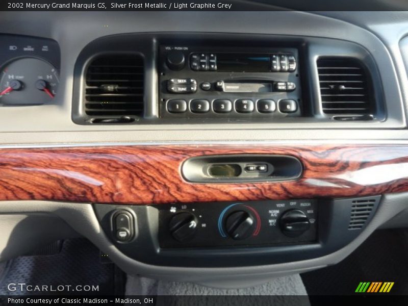 Controls of 2002 Grand Marquis GS