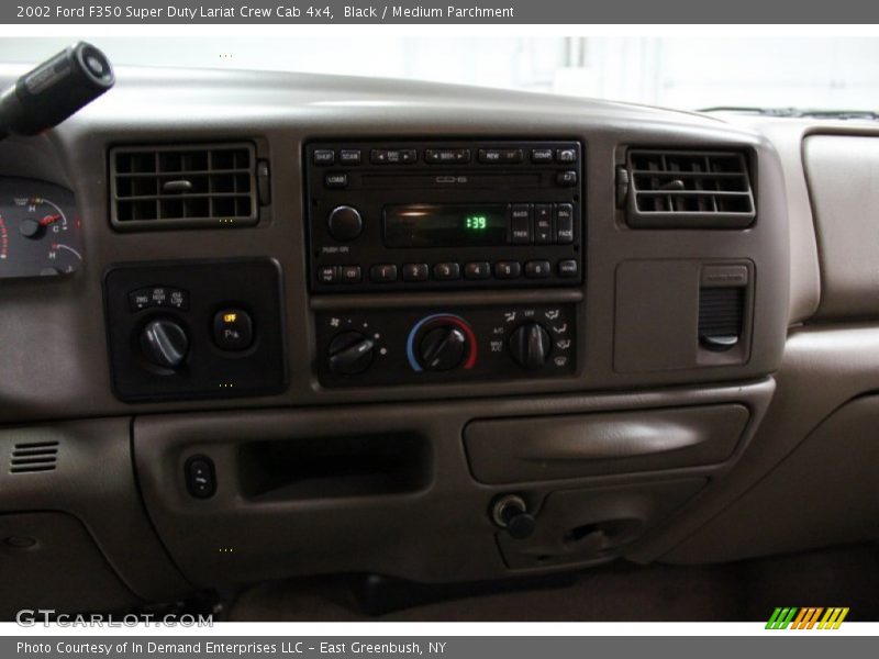 Black / Medium Parchment 2002 Ford F350 Super Duty Lariat Crew Cab 4x4