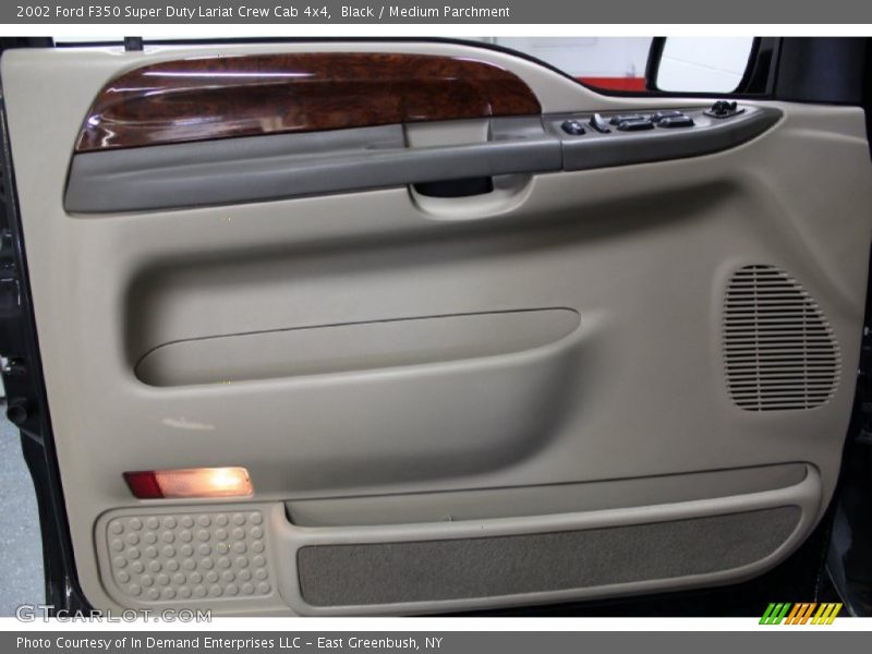 Black / Medium Parchment 2002 Ford F350 Super Duty Lariat Crew Cab 4x4