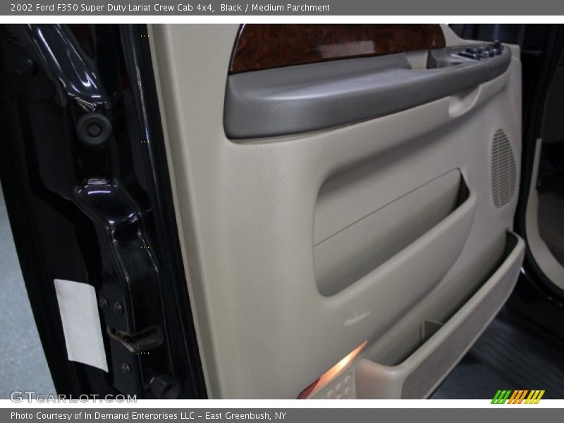Black / Medium Parchment 2002 Ford F350 Super Duty Lariat Crew Cab 4x4