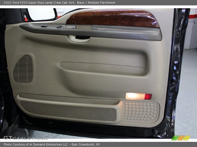 Black / Medium Parchment 2002 Ford F350 Super Duty Lariat Crew Cab 4x4