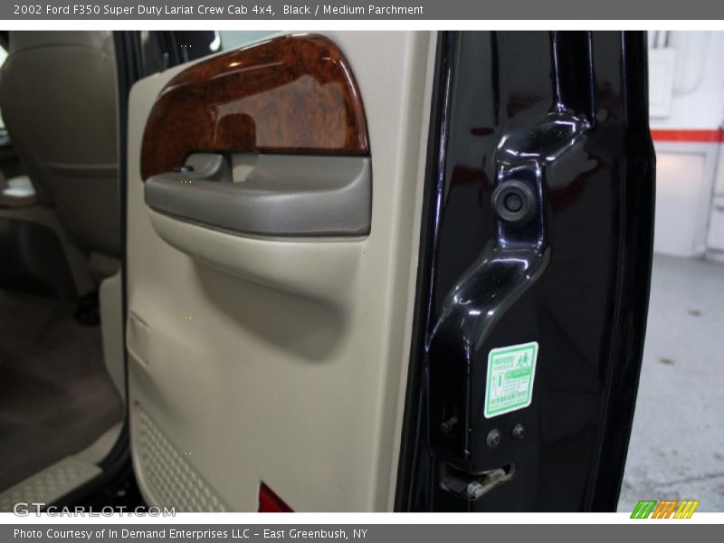 Black / Medium Parchment 2002 Ford F350 Super Duty Lariat Crew Cab 4x4