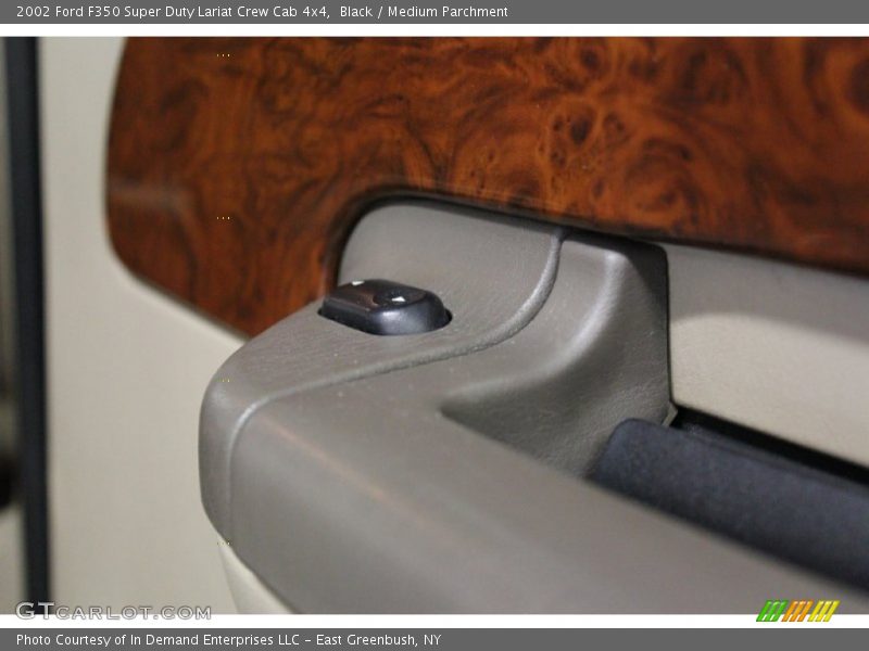 Black / Medium Parchment 2002 Ford F350 Super Duty Lariat Crew Cab 4x4