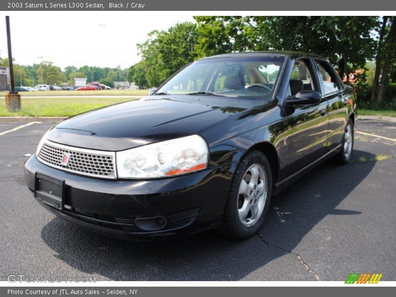 Black / Gray 2003 Saturn L Series L300 Sedan