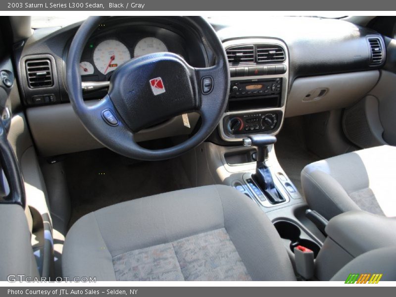 Black / Gray 2003 Saturn L Series L300 Sedan