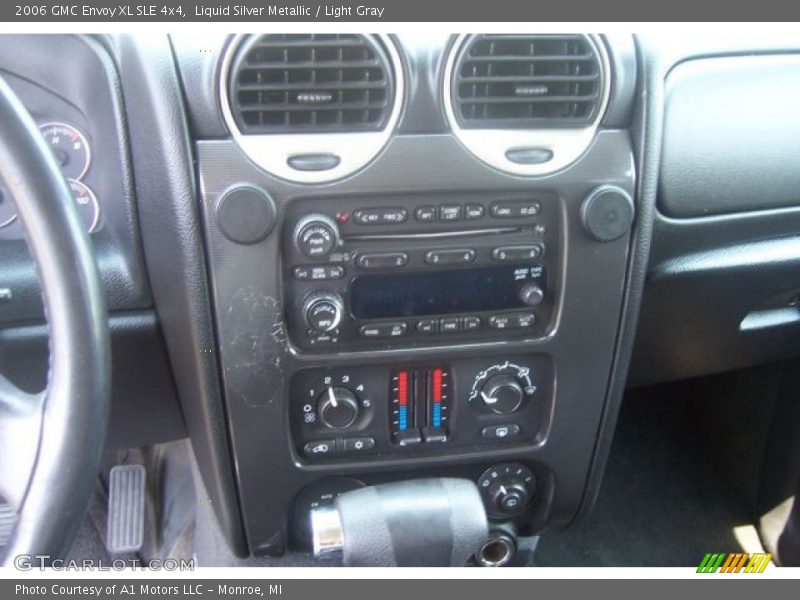 Liquid Silver Metallic / Light Gray 2006 GMC Envoy XL SLE 4x4