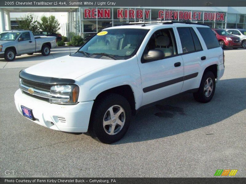 Summit White / Light Gray 2005 Chevrolet TrailBlazer LS 4x4