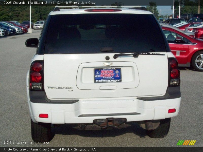 Summit White / Light Gray 2005 Chevrolet TrailBlazer LS 4x4