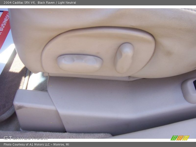 Black Raven / Light Neutral 2004 Cadillac SRX V6