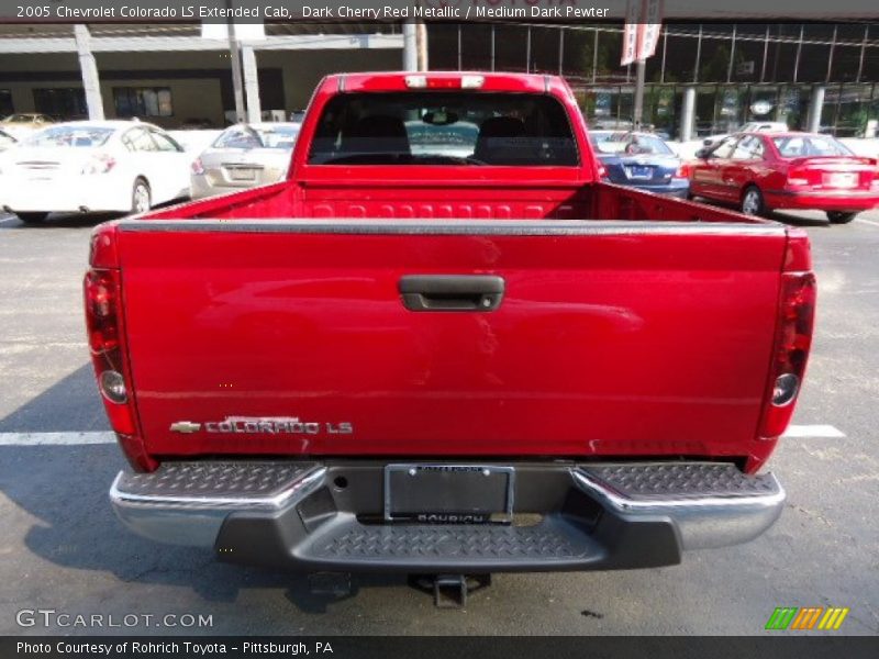 Dark Cherry Red Metallic / Medium Dark Pewter 2005 Chevrolet Colorado LS Extended Cab